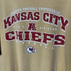 Vintage Kansas City Chiefs Yellow Majestic XL AFC West NFL Y2K Football